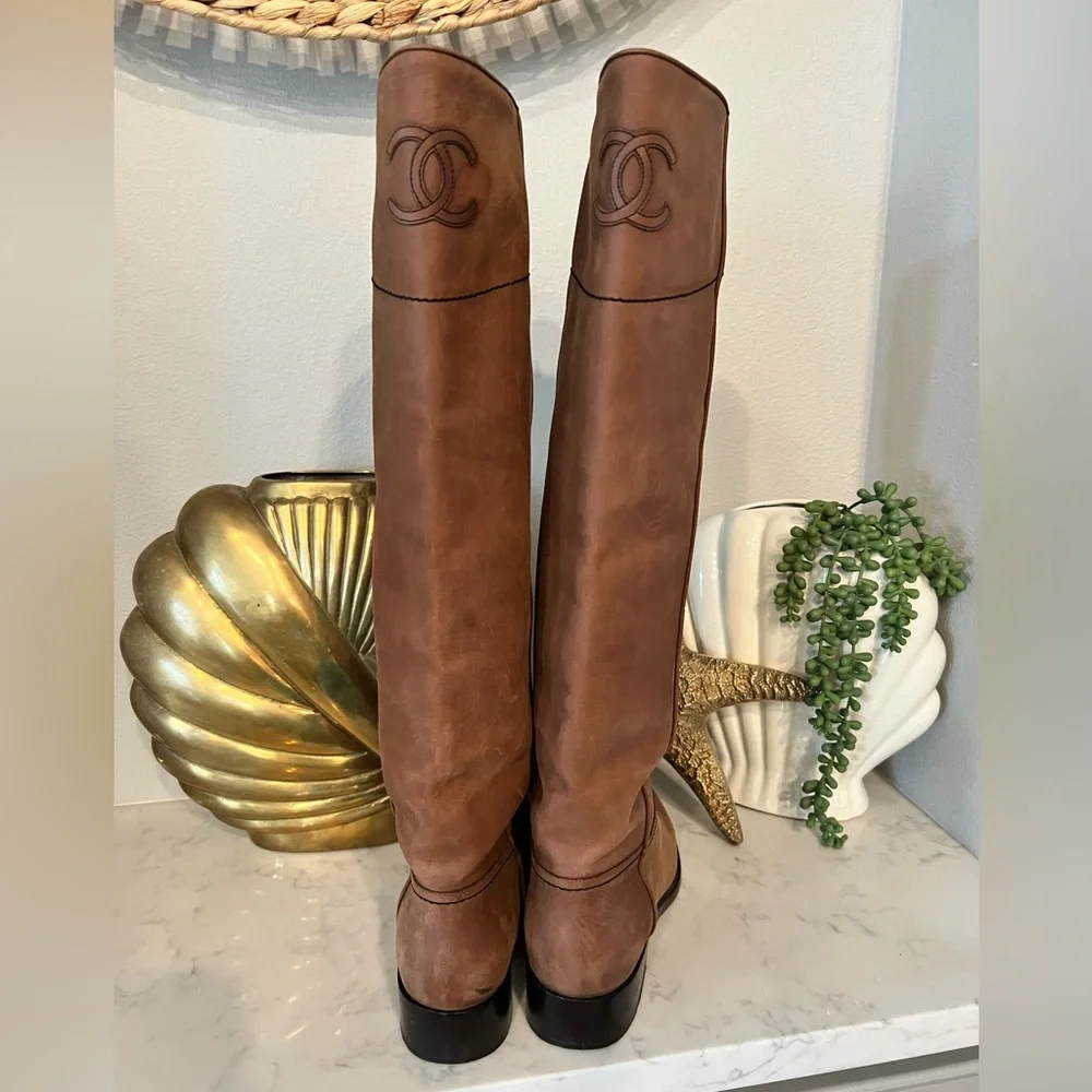 Chanel Riding Boot - Picture 4 of 6